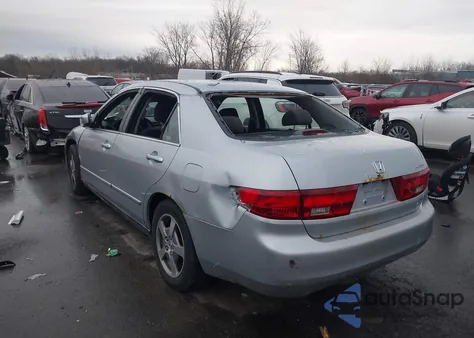 2005 Honda Accord 2.4 Lx from USA, damaged, VIN 1HGCM56495A165881